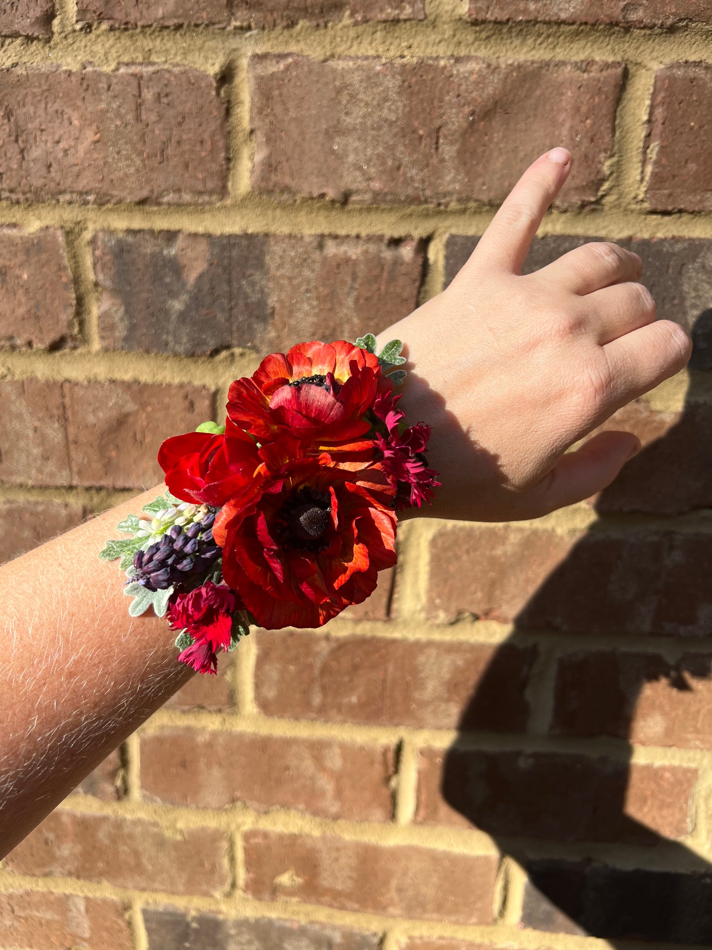 Corsages, Mini Bouquets, & Boutonnières