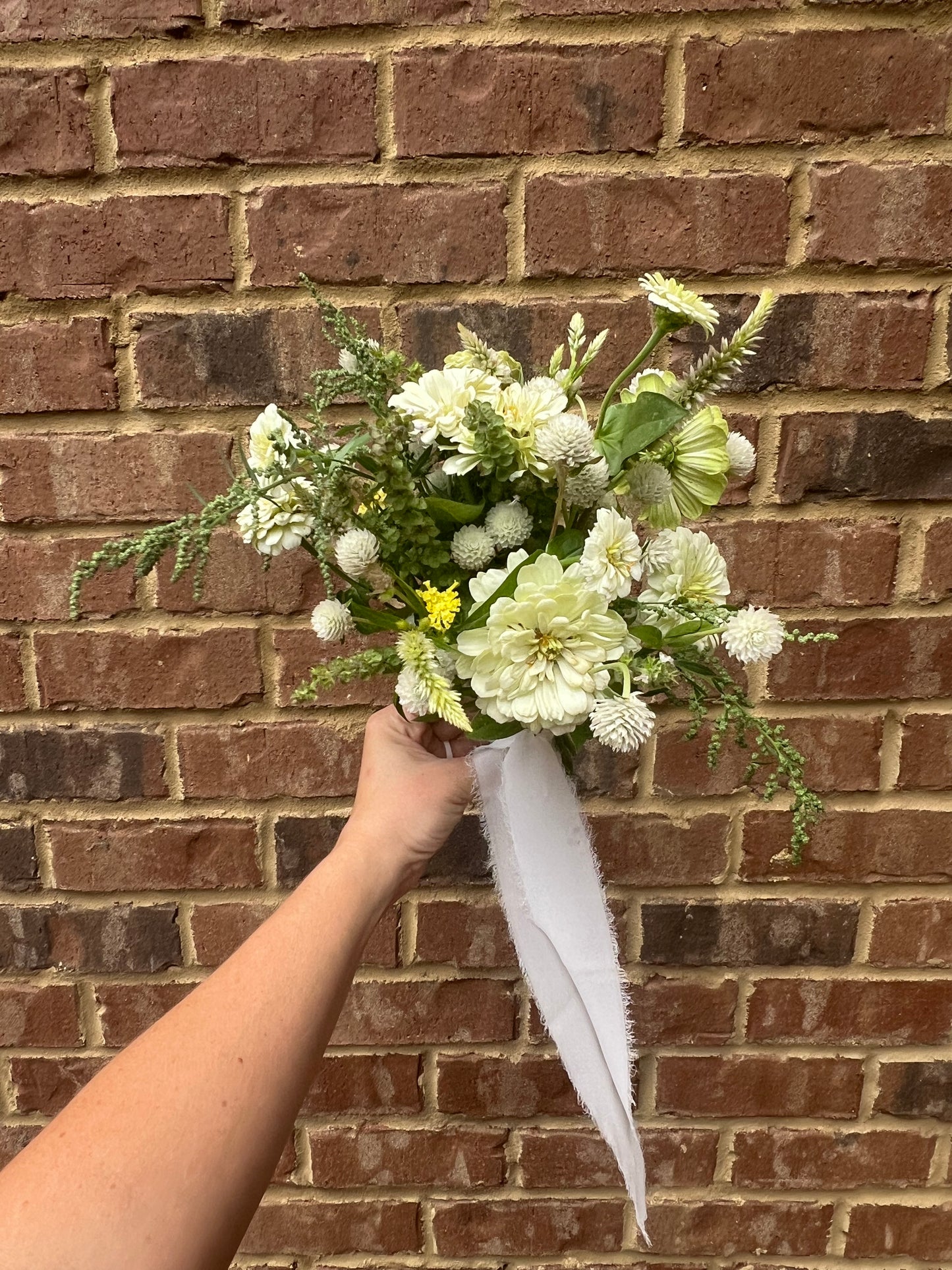 Corsages, Mini Bouquets, & Boutonnières